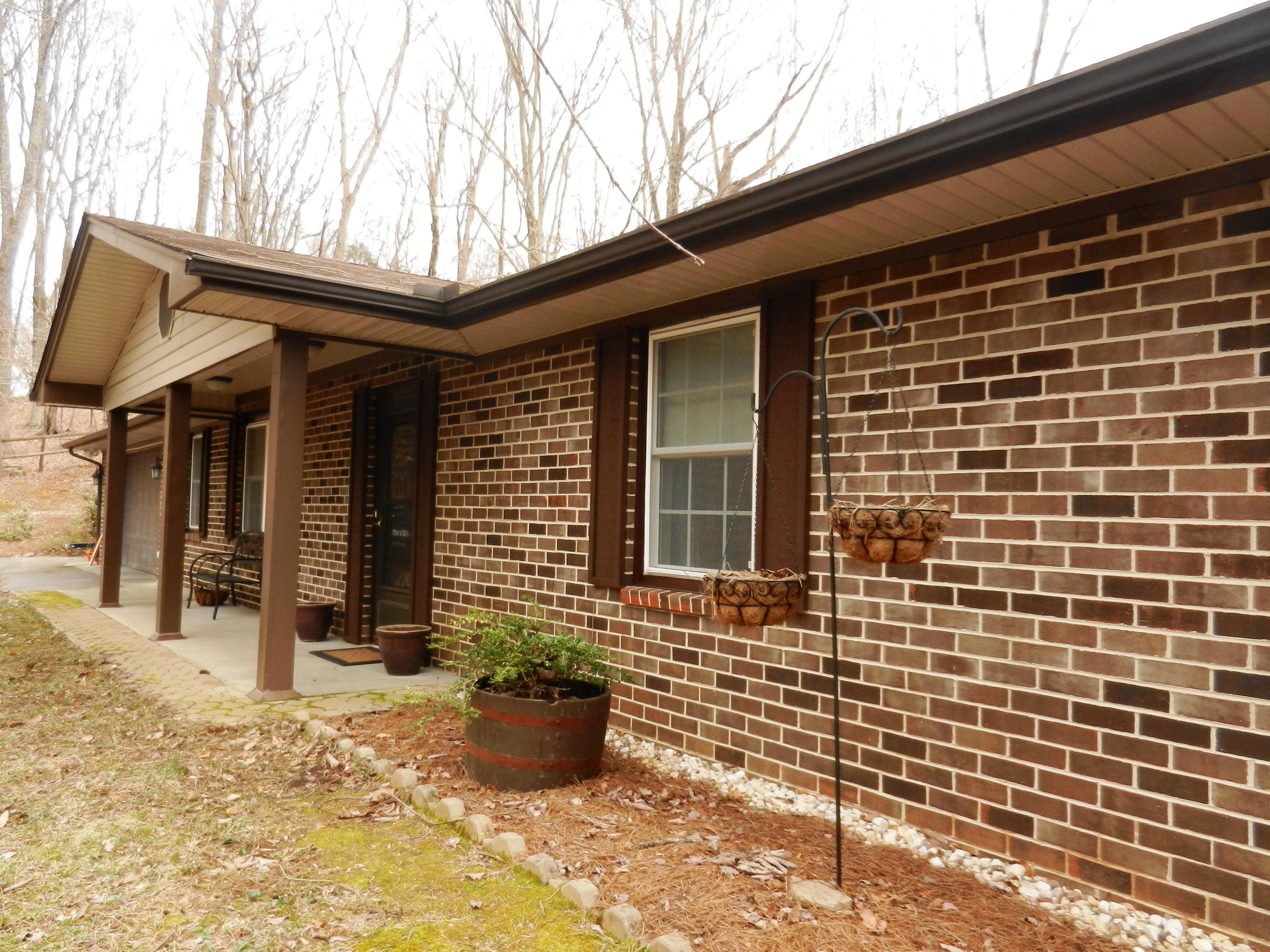 116 Tidewater Lane Oak Ridge, TN 37830 - Photo 2 of 35 All brick home
