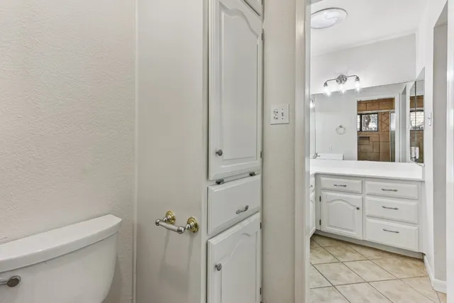 $325,000 | 503 Hackberry Street, Lockhart, TX 78644