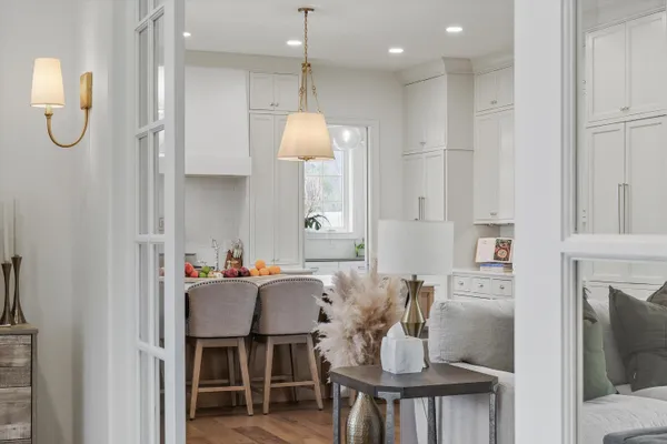 $1,650,000 | 130 John Hendren Lane, Clinton, TN 37716