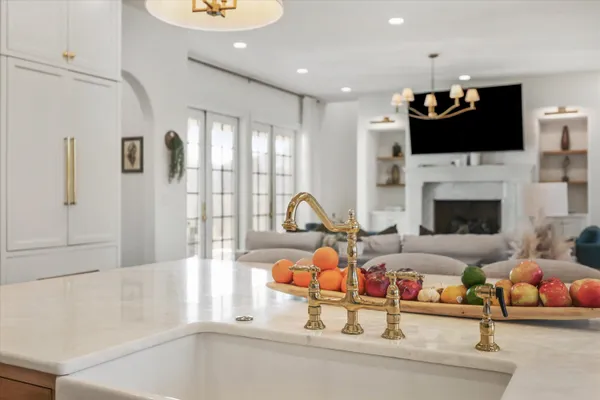 $1,650,000 | 130 John Hendren Lane, Clinton, TN 37716