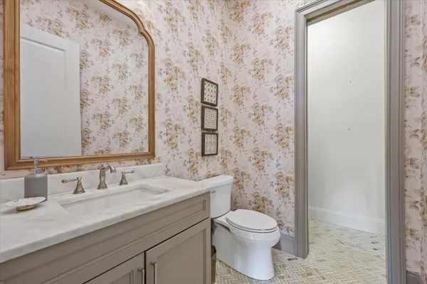 $1,650,000 | 130 John Hendren Lane, Clinton, TN 37716