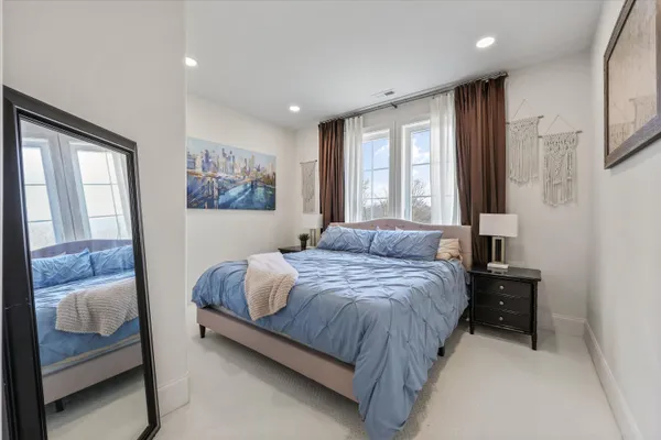 $1,650,000 | 130 John Hendren Lane, Clinton, TN 37716