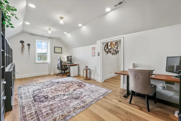 $1,650,000 | 130 John Hendren Lane, Clinton, TN 37716