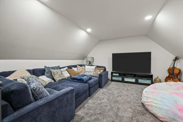 $1,650,000 | 130 John Hendren Lane, Clinton, TN 37716