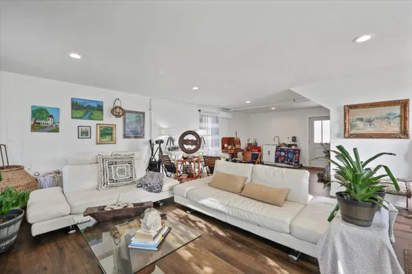 $1,650,000 | 130 John Hendren Lane, Clinton, TN 37716