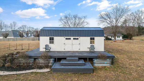 $1,650,000 | 130 John Hendren Lane, Clinton, TN 37716