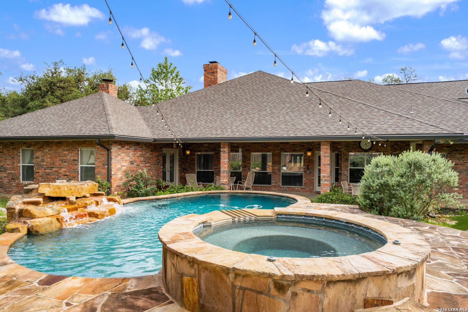 8639 Raintree Woods Drive Fair Oaks Ranch, TX 78015 - Photo 36 of 55