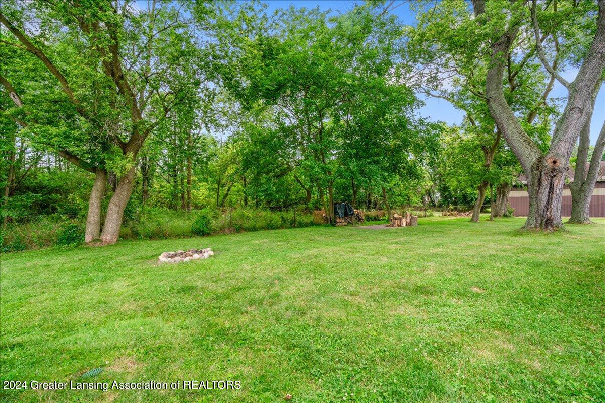 6919 Williams Road Lansing, MI 48911 - Photo 35 of 46 27-Media Jett-13
