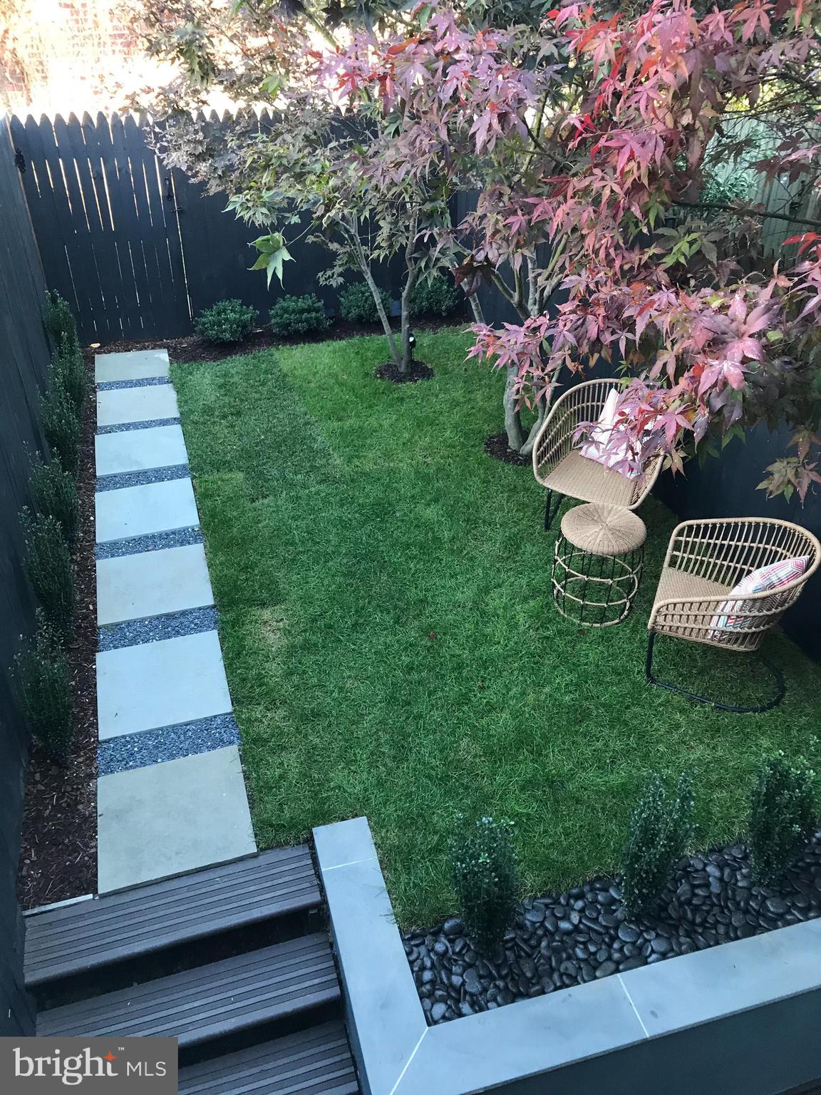 1656 Kalorama Road Northwest Washington, DC 20009 - Photo 17 of 18