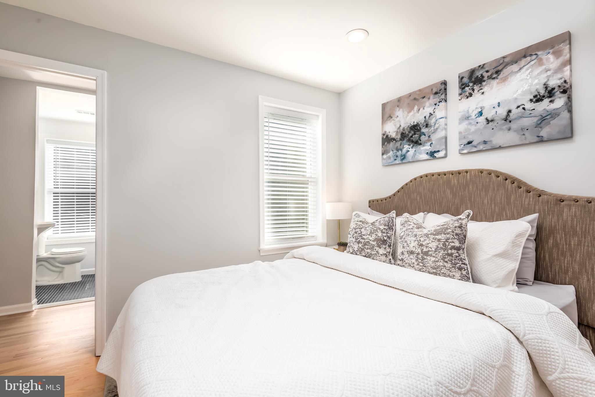 1656 Kalorama Road Northwest Washington, DC 20009 - Photo 9 of 18