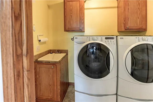 $580,000 | 5775 Southeast W Highway, Lathrop, MO 64465