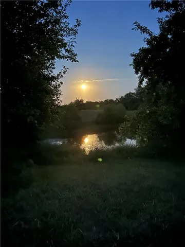 $600,000 | 5775 Southeast W Highway, Lathrop, MO 64465