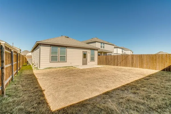 $1,995 | 273 La Dera Drive, Liberty Hill, TX 78642