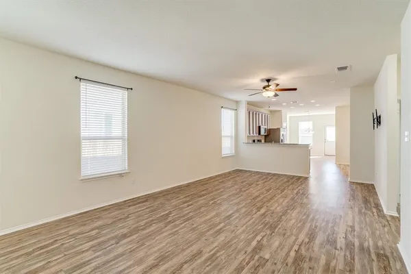 $1,995 | 273 La Dera Drive, Liberty Hill, TX 78642