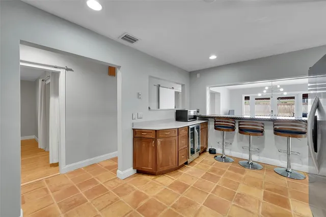 $4,650 | 1518 North Yale Drive, Hollywood, FL 33021