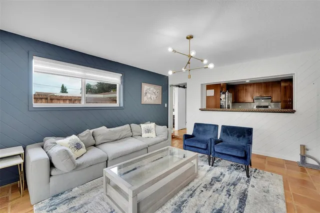 $4,650 | 1518 North Yale Drive, Hollywood, FL 33021