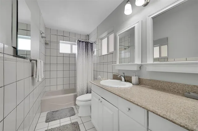 $4,650 | 1518 North Yale Drive, Hollywood, FL 33021