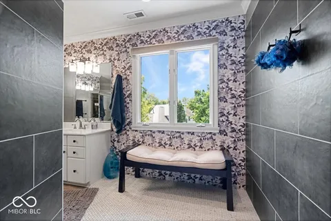 $924,900 | 8840 Bay Breeze Lane, Indianapolis, IN 46236