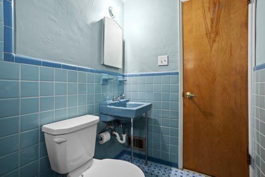 5206 McAnulty Road Pittsburgh, PA 15236 - Photo 17 of 21 Gallery Image 17