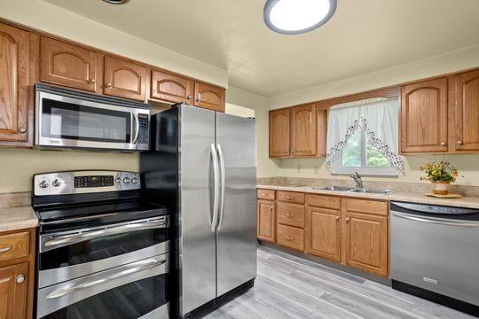 5206 McAnulty Road Pittsburgh, PA 15236 - Photo 6 of 21 Gallery Image 6