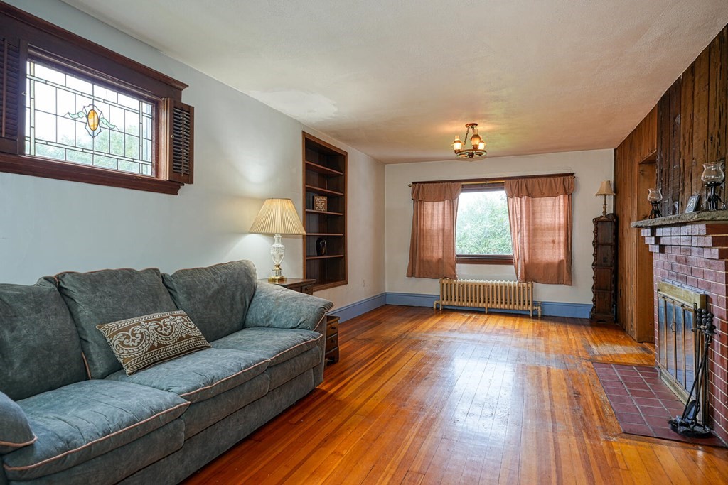 49 Cedar Road North Medford, MA 02155 - Photo 4 of 26