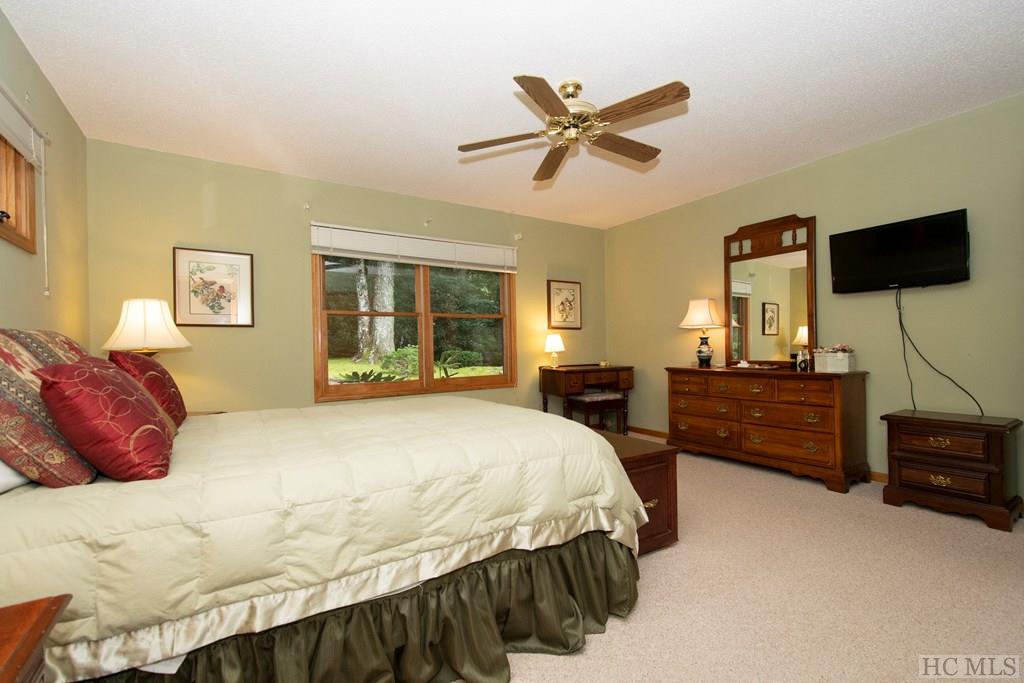 434 Buckberry Road Highlands, NC 28741 - Photo 35 of 36 Gallery Image 35