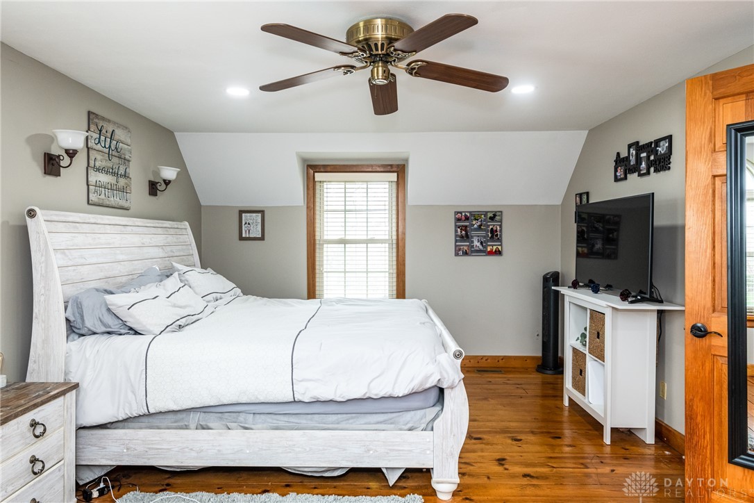 5759 Waynegate Road Huber Heights, OH 45424 - Photo 27 of 56