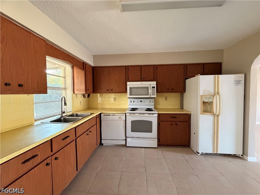 18433 Iris Road Fort Myers, FL 33967 - Photo 10 of 16