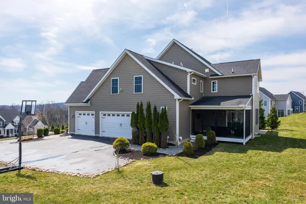 $1,295,000 | 21 Popjoy Lane, Glenmoore, PA 19343