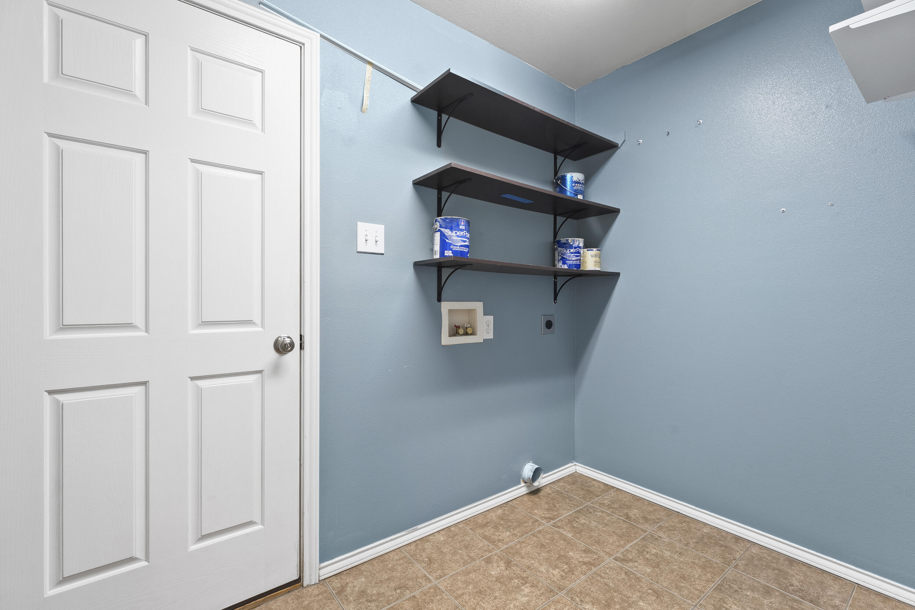 6522 93rd Street Lubbock, TX 79424 - Photo 19 of 22 a view of small space