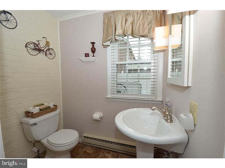 1413 West Wynnewood Road Ardmore, PA 19003 - Photo 14 of 25 Gallery Image 14