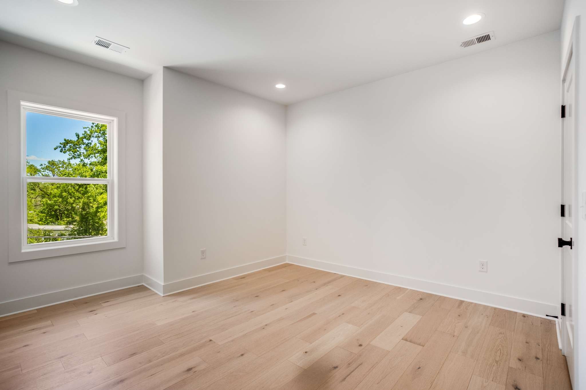 1696 Hanover Road Nashville, TN 37216 - Photo 25 of 48 Gallery Image 25