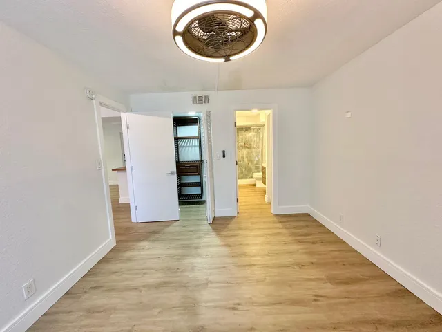 $2,300 | 470 Northwest 20th Street, Unit 212, Boca Raton, FL 33431