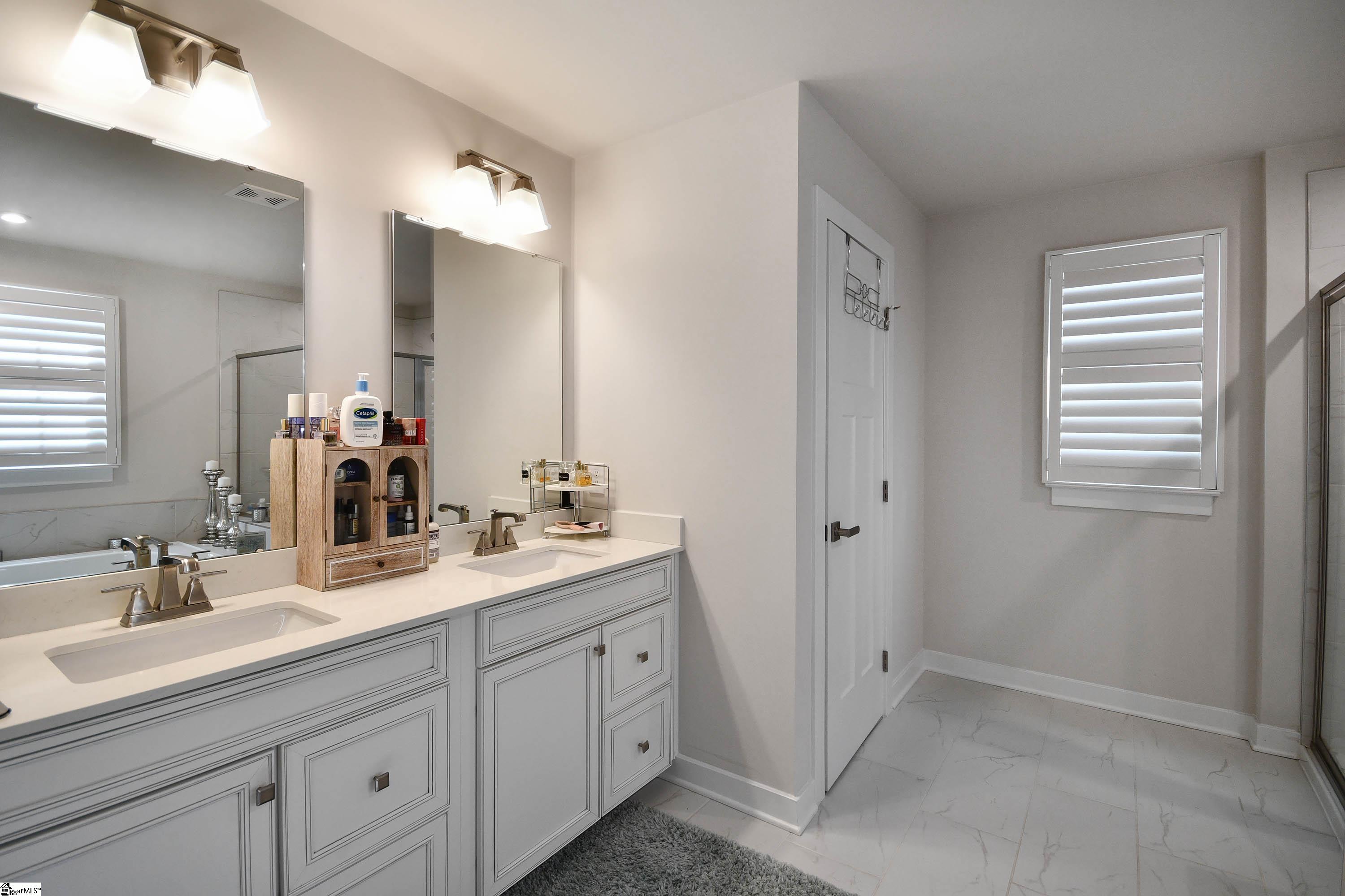 440 Oswego Court Greenville, SC 29607 - Photo 25 of 50