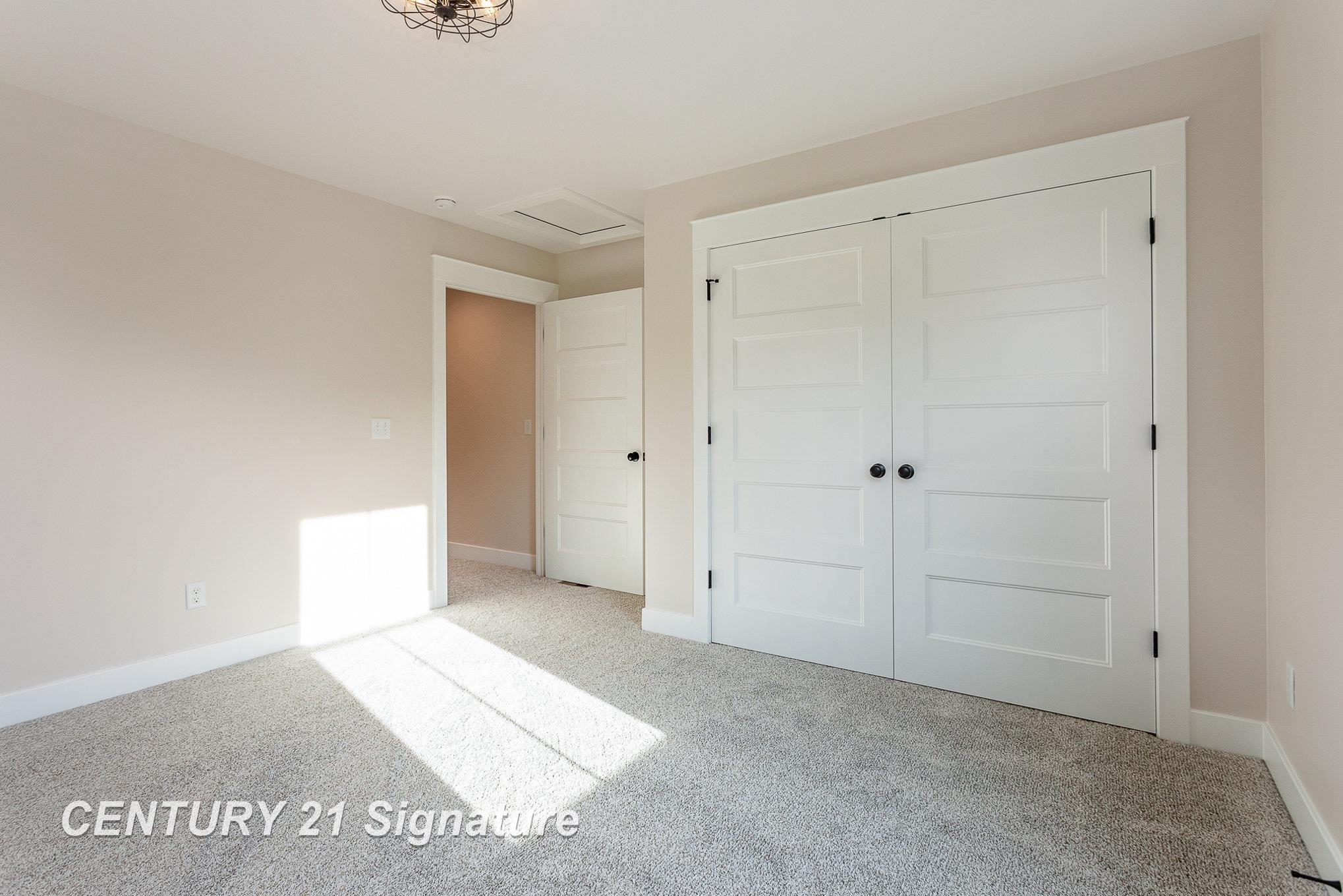 2279 Holly Ridge Lane Standish, MI 48658 - Photo 27 of 41 Gallery Image 27