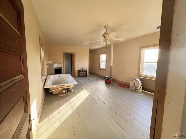 $225,000 | 6602 Highway 31, Cicero, NY 13039