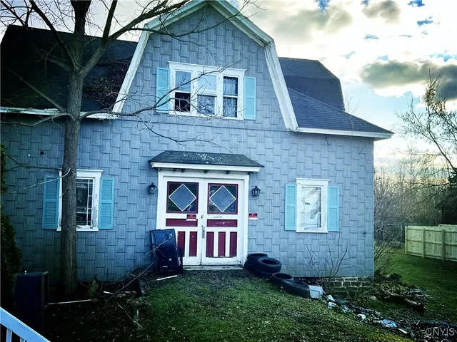 $225,000 | 6602 Highway 31, Cicero, NY 13039