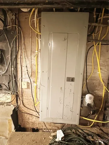 $225,000 | 6602 Highway 31, Cicero, NY 13039