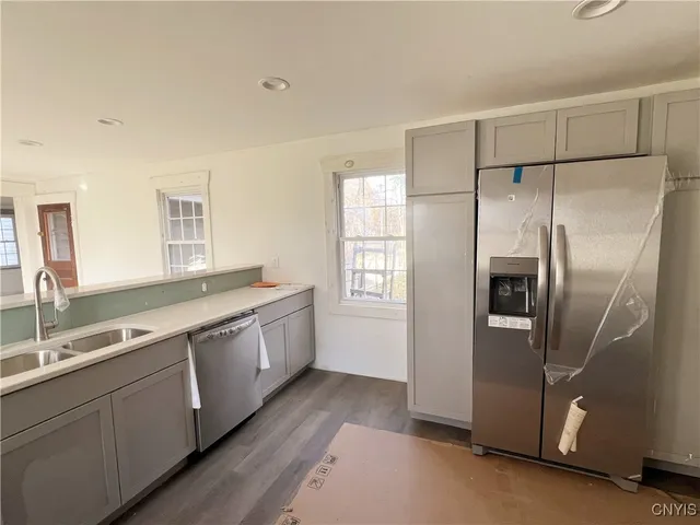 $225,000 | 6602 Highway 31, Cicero, NY 13039