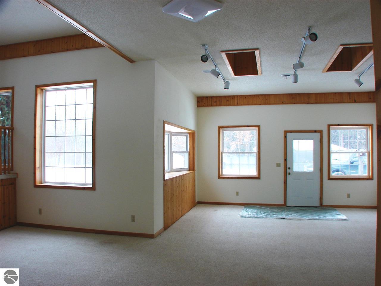 11732 Gates Road Riverdale, MI 48877 - Photo 26 of 48 1794512-25.JPG