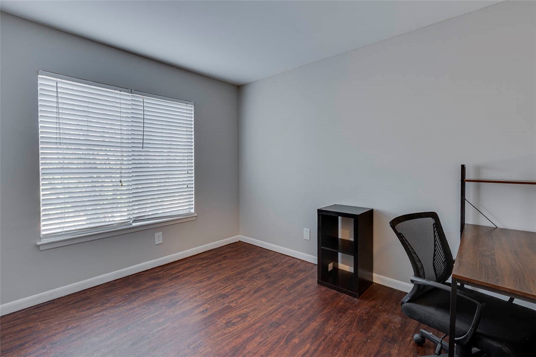 220 Elm Street, Unit 422 Clemson, SC 29631 - Photo 20 of 25