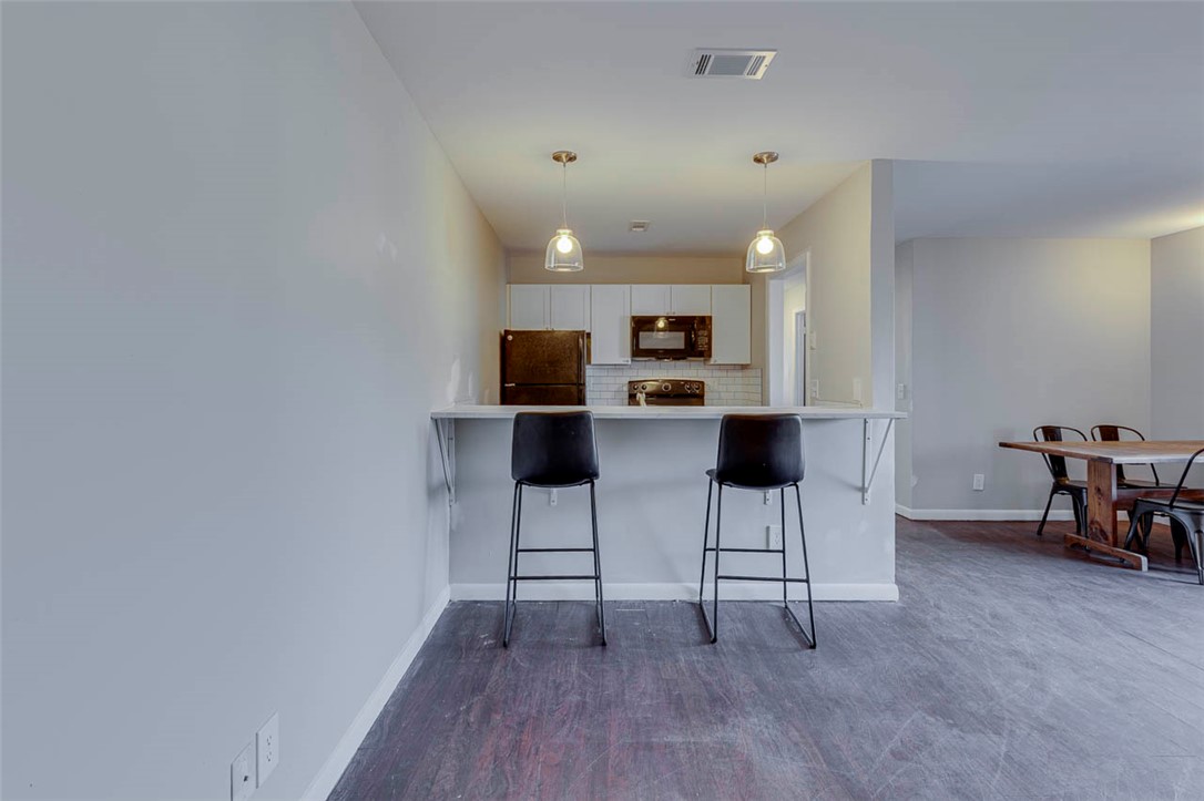 220 Elm Street, Unit 422 Clemson, SC 29631 - Photo 2 of 25