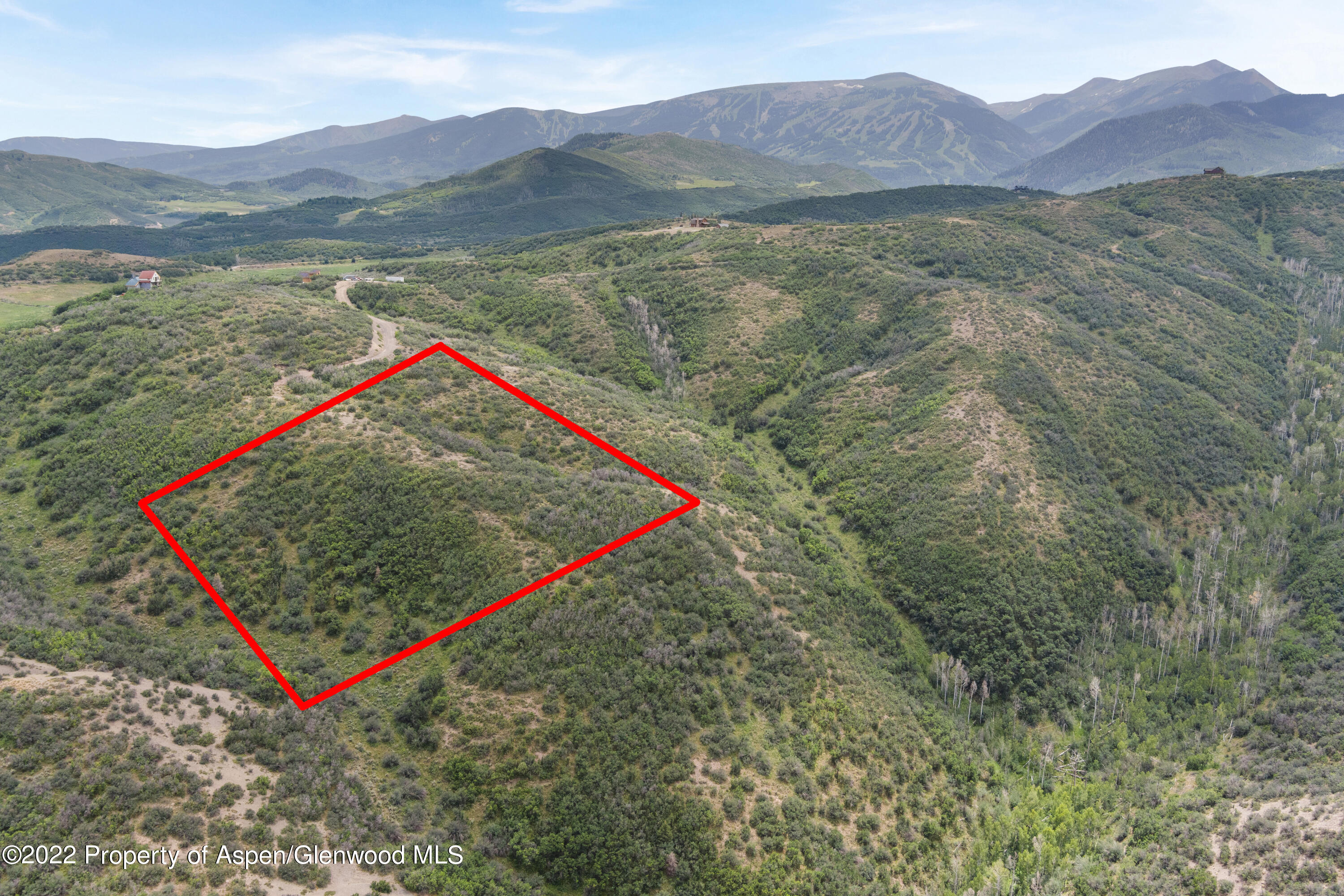 566 Rabbit Way Snowmass, CO 81654 - Photo 7 of 14 566RabbitWay_HiRes22072616 (2)
