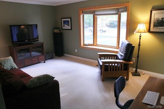 LivingRoom.jpg