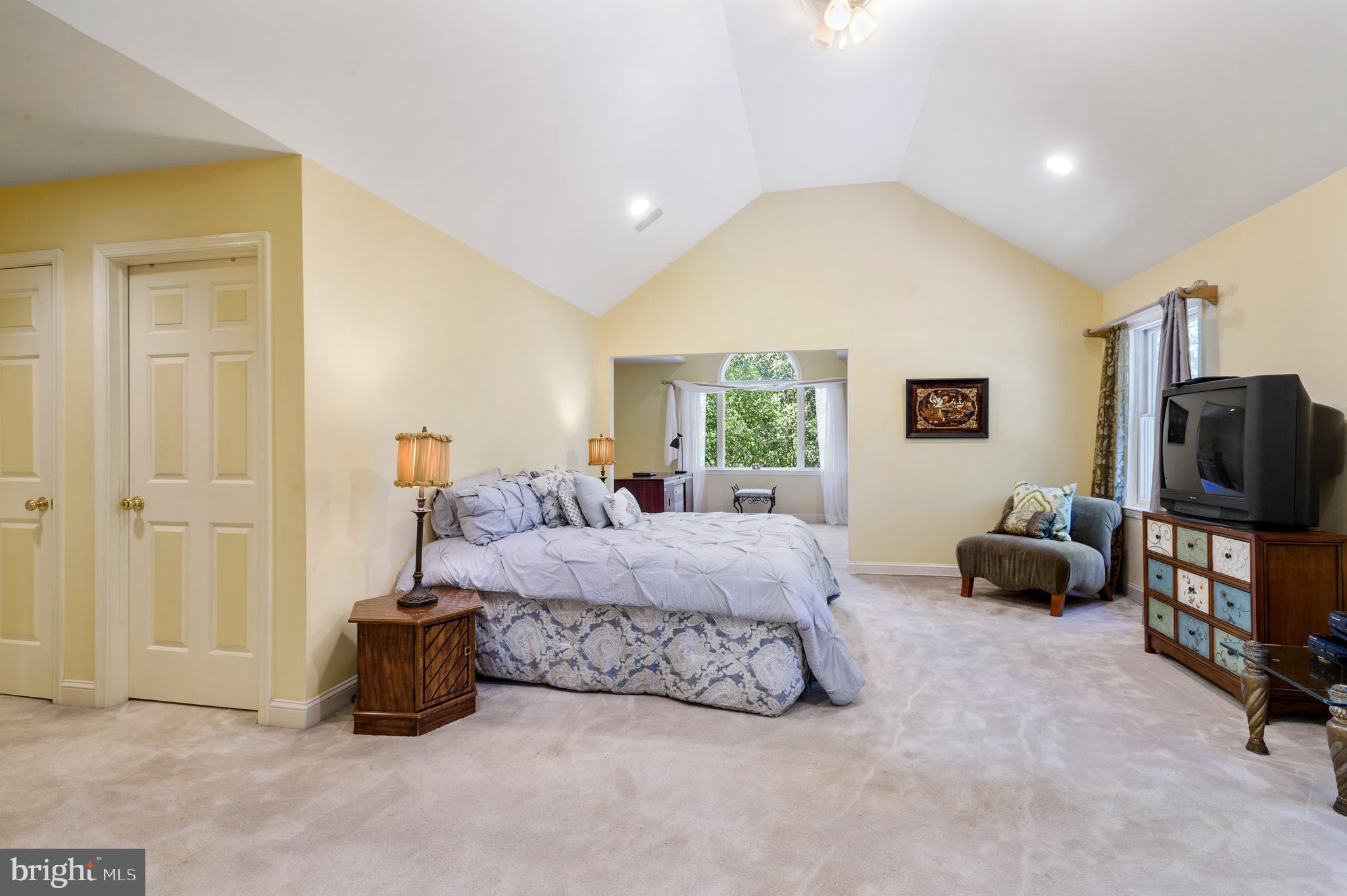 43 Brandywine Road Skillman, NJ 08558 - Photo 17 of 27 Gallery Image 17
