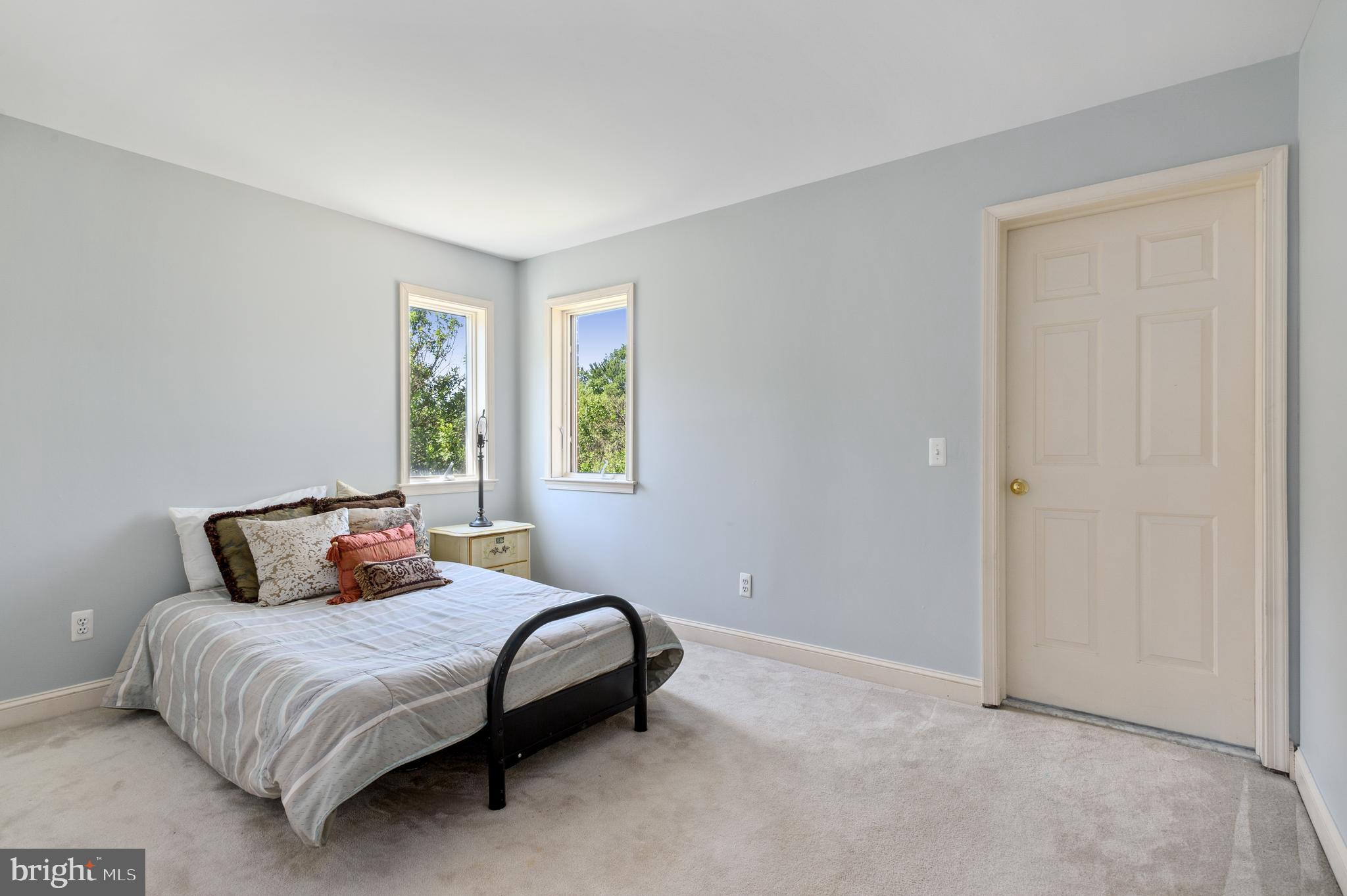 43 Brandywine Road Skillman, NJ 08558 - Photo 21 of 27 Gallery Image 21