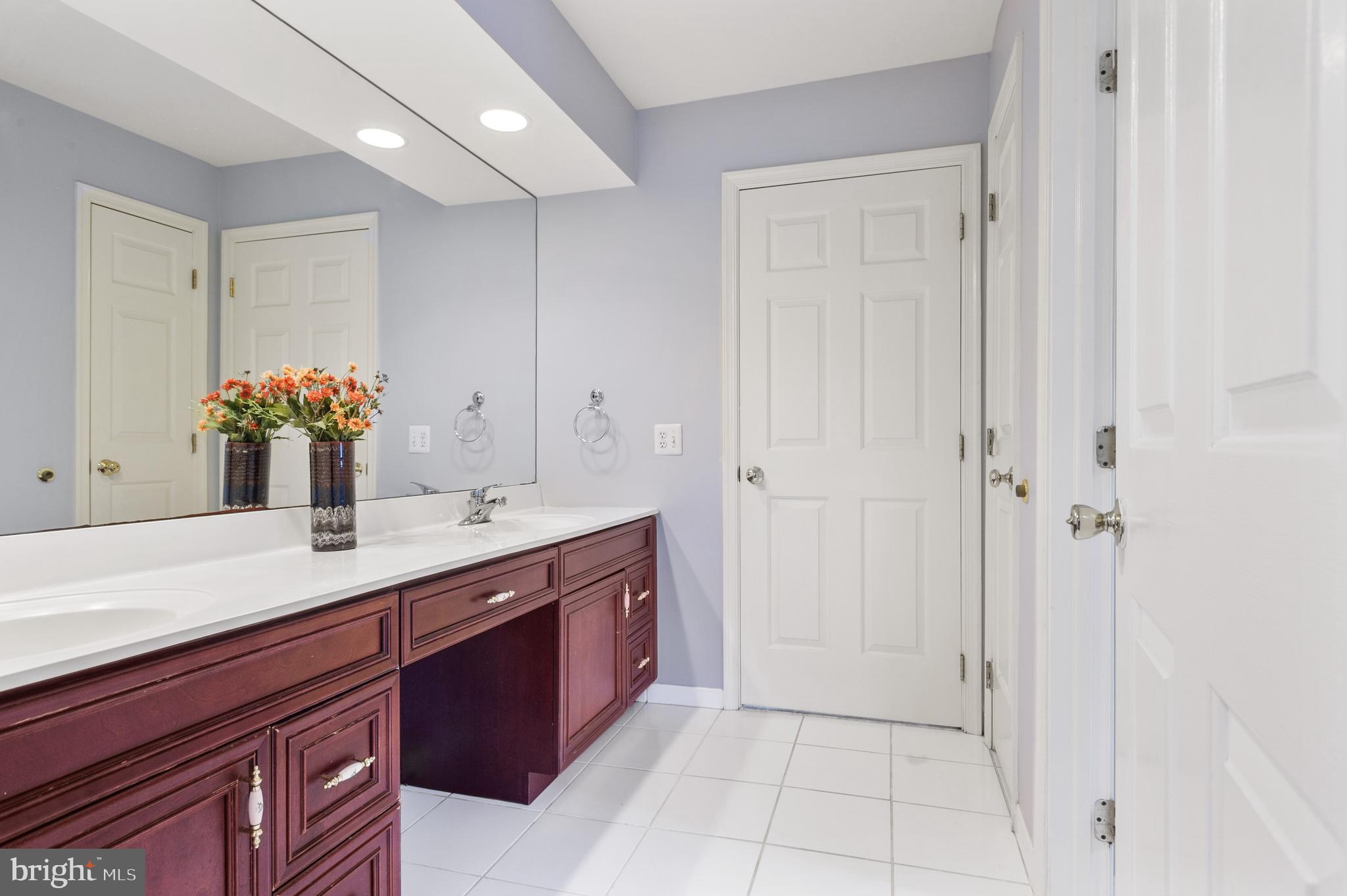 43 Brandywine Road Skillman, NJ 08558 - Photo 24 of 27 Gallery Image 24