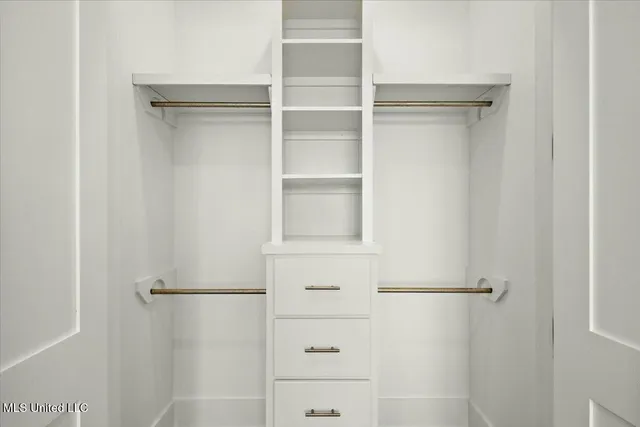 $468,000 | 253 North Natchez Drive, Unit 201, Madison, MS 39110