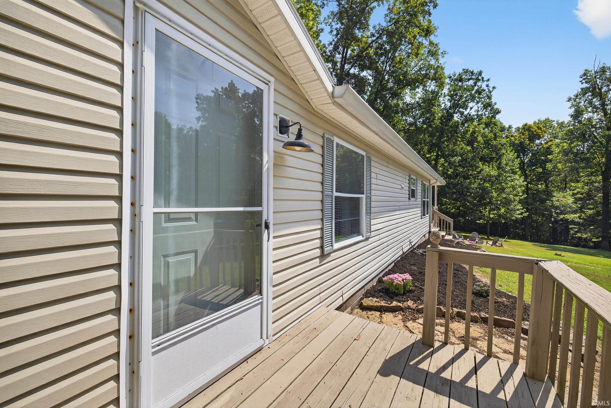 5810 Cardwell Road Bloomington, IN 47403 - Photo 28 of 34