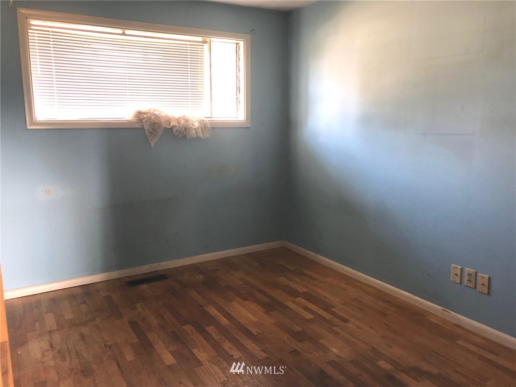 10812 Briar Road Southwest Lakewood, WA 98499 - Photo 11 of 21